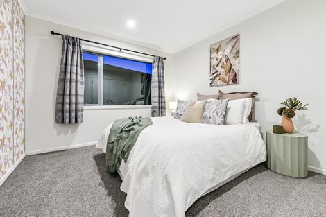 Photo of property in 14 Platina Place, Flagstaff, Hamilton, 3210