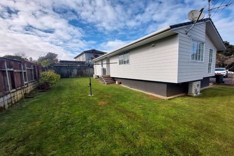 Photo of property in 7a Carr Road, Three Kings, Auckland, 1042