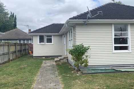 Photo of property in 1 Lee Place, Bader, Hamilton, 3206