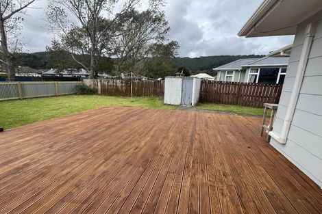 Photo of property in 33 Prouse Crescent, Naenae, Lower Hutt, 5011