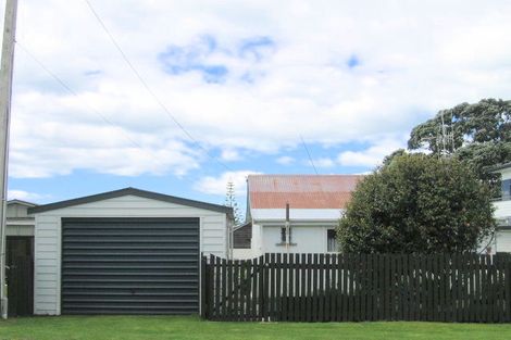 Photo of property in 8 Marine Avenue, Waihi Beach, 3611