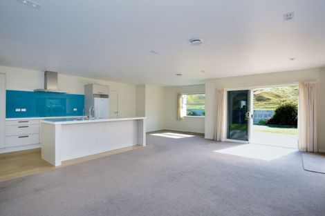 Photo of property in 82 Hamilton Drive, Wainui, Gisborne, 4010