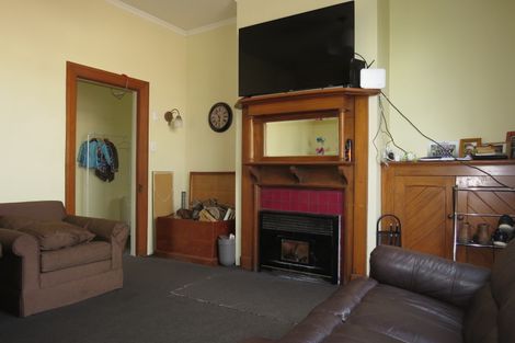 Photo of property in 3 Mckenzie Street, Fairlie, 7925