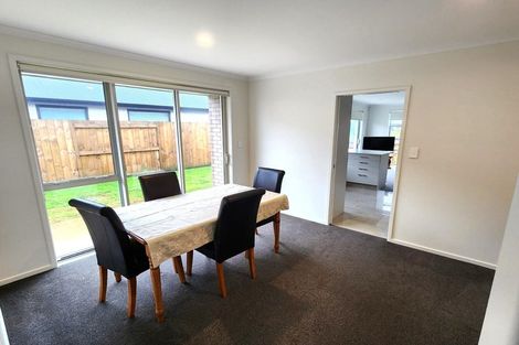 Photo of property in 8 Coolgardie Close, Papamoa, 3118