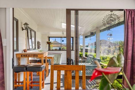 Photo of property in 49 Princes Street, Waikari, 7420