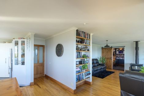 Photo of property in 25 Davies Drive, Atawhai, Nelson, 7010