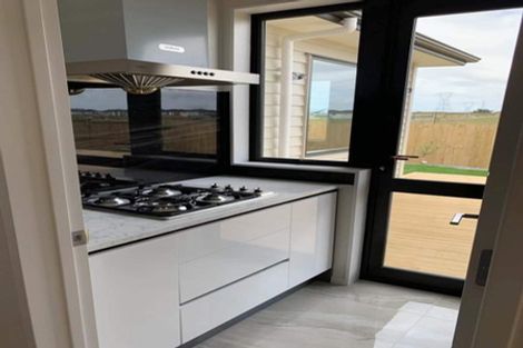 Photo of property in 47 Hikuawa Road, Flat Bush, Auckland, 2019