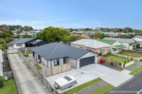 Photo of property in 17 Alma Road, Gonville, Whanganui, 4501