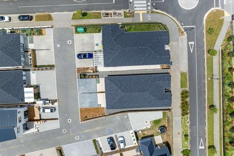 Photo of property in 6 Rorotu Avenue, Karaka, Papakura, 2113