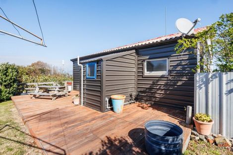 Photo of property in 51 Pratt Avenue, Foxton Beach, Foxton, 4815