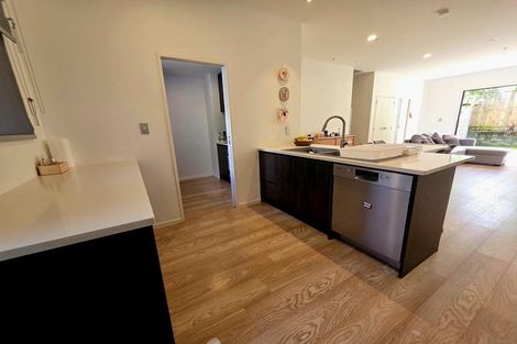 Photo of property in 19 Waru Lane, Te Atatu Peninsula, Auckland, 0610