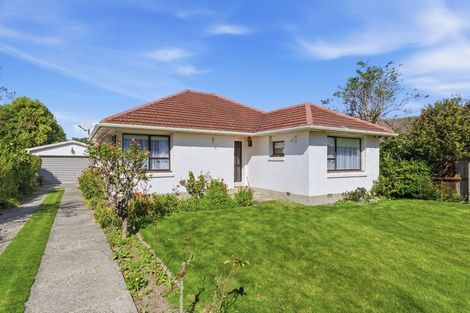 Photo of property in 302 Withells Road, Avonhead, Christchurch, 8042