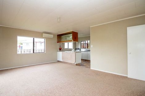 Photo of property in 17 Waimarei Avenue, Paeroa, 3600