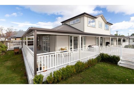 Photo of property in 142 Bower Avenue, New Brighton, Christchurch, 8083