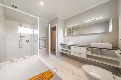 Photo of property in 51 Endeavour Drive, Whitby, Porirua, 5024