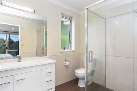 Photo of property in 9 Bradley Avenue, Pyes Pa, Tauranga, 3112