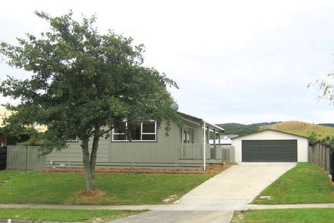 Photo of property in 91 Norana Road, Timberlea, Upper Hutt, 5018