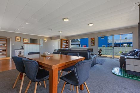 Photo of property in 12 Taupo Bay Road, Taupo Bay, Mangonui, 0494