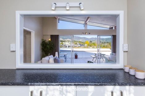 Photo of property in 19 Sunnyview Drive, Brown Owl, Upper Hutt, 5018