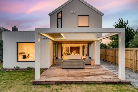 Photo of property in 146a Straven Road, Fendalton, Christchurch, 8014