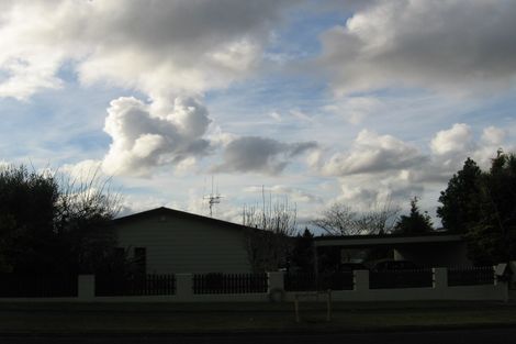 Photo of property in 100 Amanda Avenue, Dinsdale, Hamilton, 3204