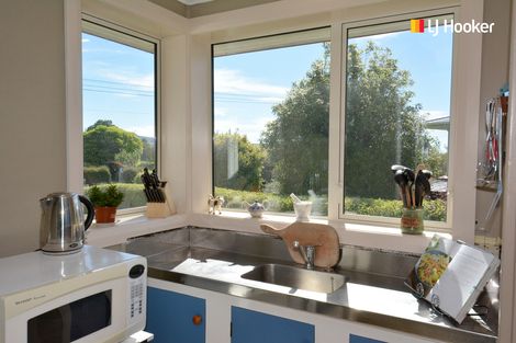 Photo of property in 33 Balmain Street, Halfway Bush, Dunedin, 9010