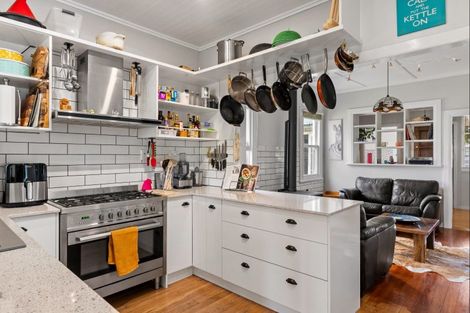 Photo of property in 6 Kanakanaia Road, Te Karaka, 4022