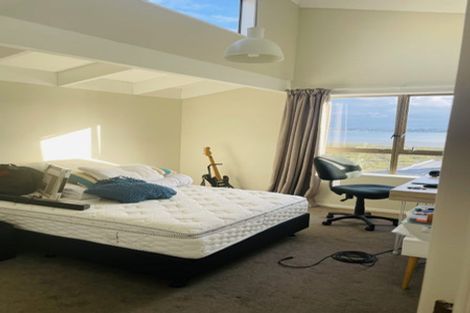 Photo of property in 2/28 Walter Street, Hauraki, Auckland, 0622