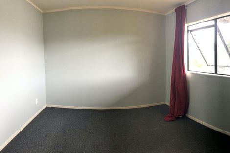 Photo of property in 24 Morere Street, Titahi Bay, Porirua, 5022