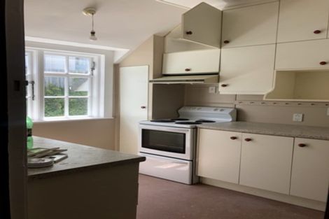 Photo of property in 1 Glasgow Street, Kelburn, Wellington, 6012