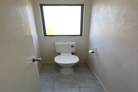 Photo of property in 48 Montilla Place, Manurewa, Auckland, 2102