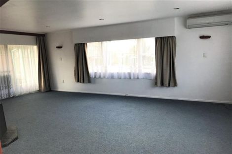 Photo of property in 31 Evans Road, Weymouth, Auckland, 2103