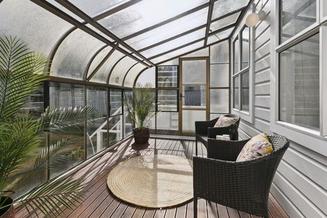 Photo of property in 92 Wexford Road, Miramar, Wellington, 6022