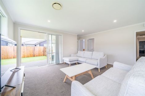 Photo of property in 8 Poulson Grove, Trentham, Upper Hutt, 5018