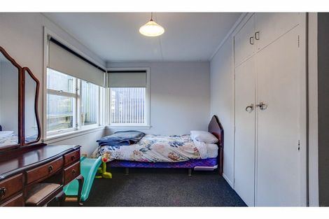 Photo of property in 16 Clyde Carr Crescent, Waimataitai, Timaru, 7910
