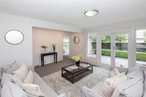 Photo of property in 11 Colina Street, Avonhead, Christchurch, 8042