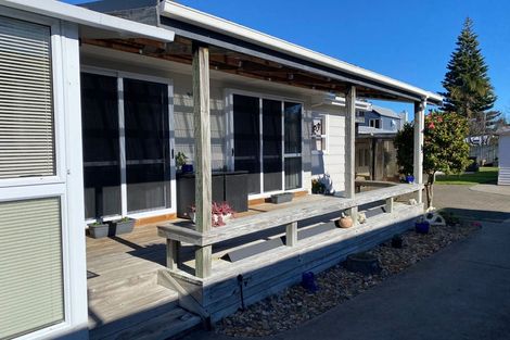 Photo of property in 33 West Crescent, Te Puru, Thames, 3575