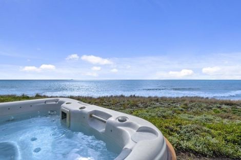 Photo of property in 7 Pukehina Parade, Pukehina, Te Puke, 3189