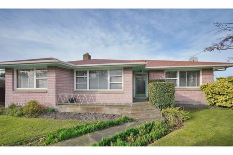 Photo of property in 3 Ron Place, Bishopdale, Christchurch, 8051