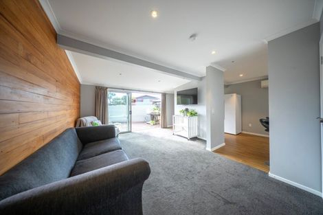 Photo of property in 21 Mackinnon Loop, Te Anau, 9600