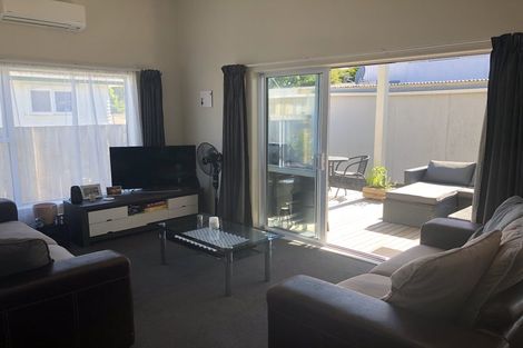 Photo of property in 38 Oxford Street, Fairfield, Hamilton, 3214