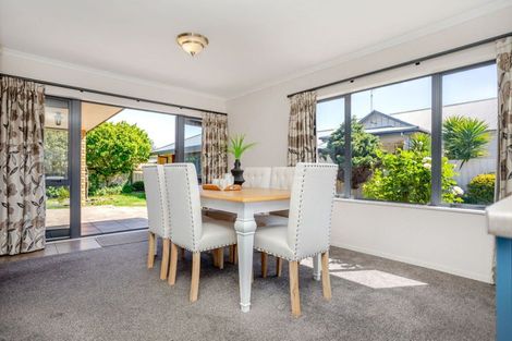 Photo of property in 19 King Street, Dannevirke, 4930