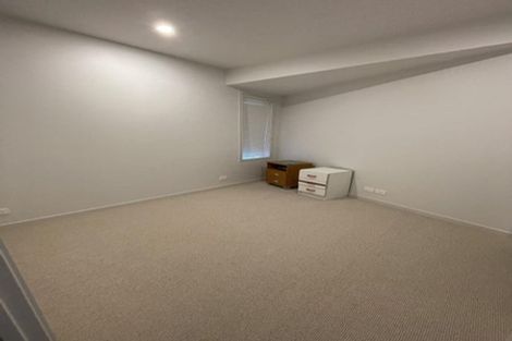 Photo of property in 9/1 Genevieve Lane, Hobsonville, Auckland, 0616