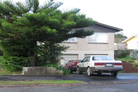 Photo of property in 15 Mcdowall Place, Queenwood, Hamilton, 3210