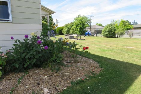 Photo of property in 5 Main Road, Pleasant Point, 7903