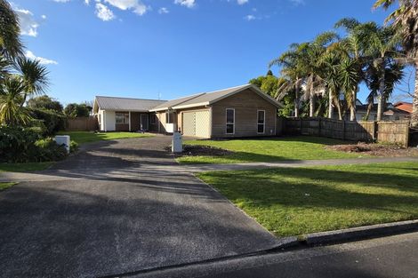 Photo of property in 11 Commodore Avenue, Flagstaff, Hamilton, 3210