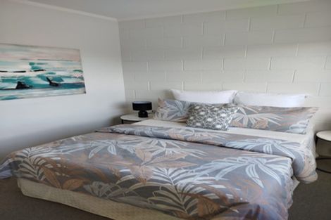 Photo of property in 3/772 Beach Road, Browns Bay, Auckland, 0630