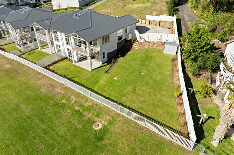 Photo of property in 204 Landmark Terrace, Orewa, 0931