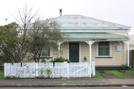 Photo of property in 51 Bourke Street, Palmerston North, 4410
