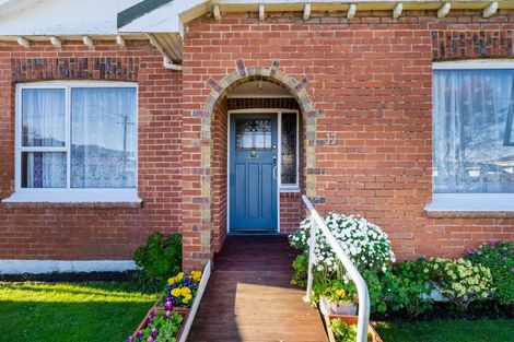 Photo of property in 17 Royal Crescent, Saint Kilda, Dunedin, 9012